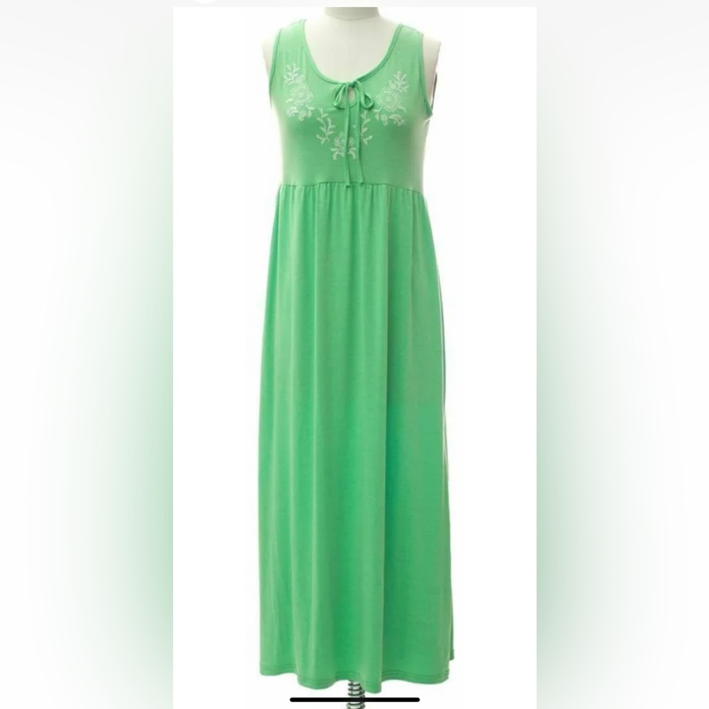 Ankle length Embroidered Dresses Green